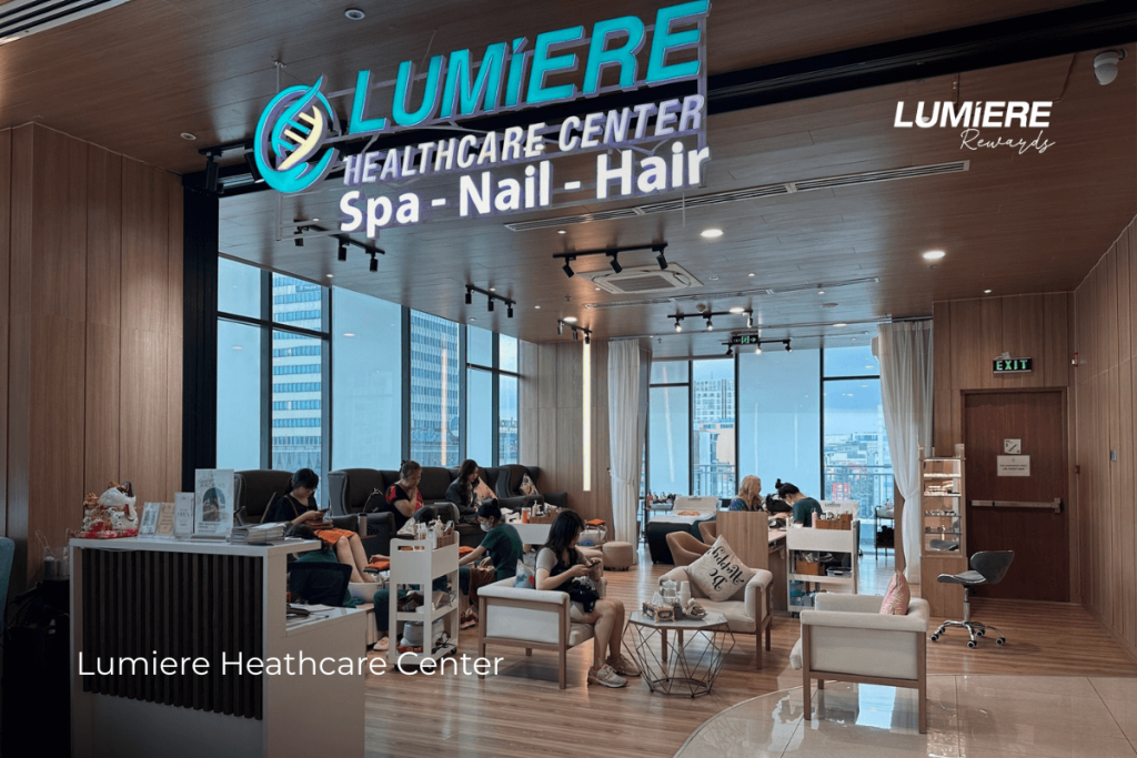 Chỉ vài phút từ sân bay, đủ gần để bạn ghé qua – đủ tinh tế để bạn muốn quay lại.